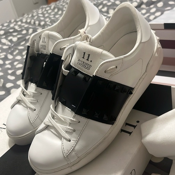 Valentino studded sneakers - Picture 3 of 16